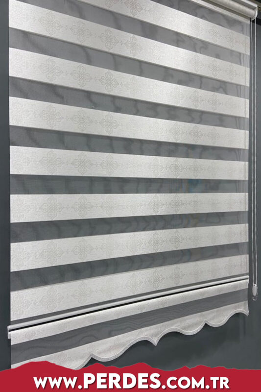 Damaks Desenli GÜMÜŞ Zebra Stor Perde