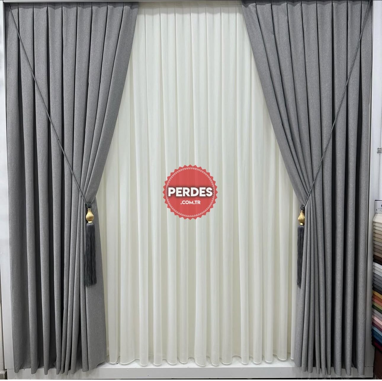 Açık Gri Renk Keten Fon Perde - Görsel 3